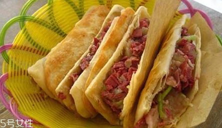 驢肉火燒能放多長(zhǎng)時(shí)間？存放時(shí)間不宜過長(zhǎng)