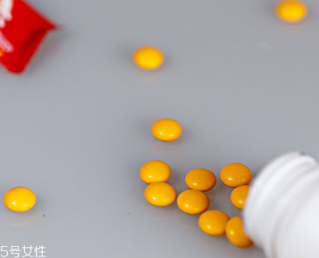 媽富隆要按順序吃嗎？避孕藥吃法詳解