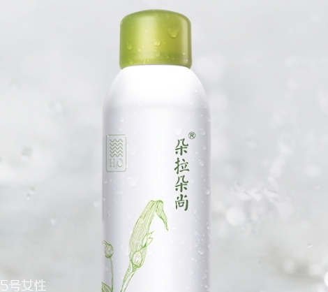 定妝噴霧可以帶上飛機(jī)或者托運(yùn)嗎？