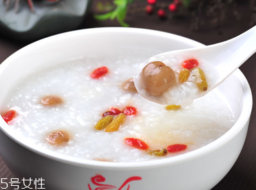 喝粥真的能續(xù)命嗎？權(quán)威報告說可以降低死亡率