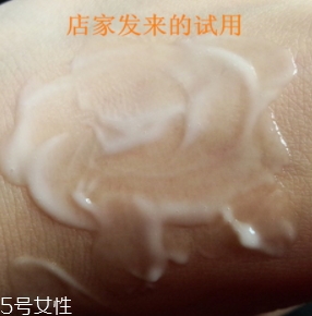 自然堂乳液怎么打開？按壓不出來不要著急