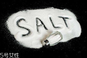 吃太咸有健康隱患的人群有哪些？7種人需注意