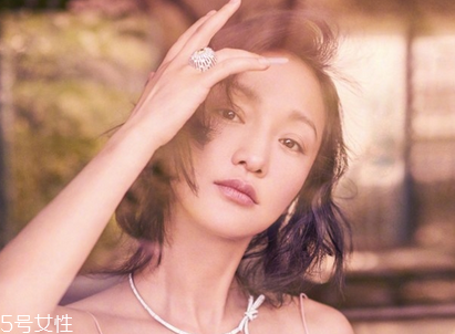 毛孔粗大用什么底妝好？不良的生活習(xí)慣也會導(dǎo)致毛孔粗大