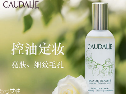 縮小毛孔用什么護膚品？面部的保養(yǎng)很重要
