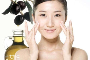 如何用橄欖油洗臉？美容又護(hù)膚