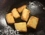 老人吃雞蛋該注意什么？三大事項(xiàng)需注意