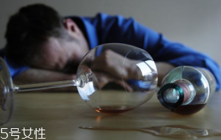 喝多少酒算安全？有基因缺陷的中國人最好不要喝