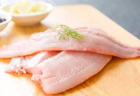 巴沙魚(yú)怎么去皮 只需輕松一招