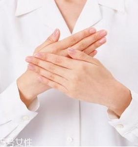 女人體質(zhì)虛寒如何調(diào)理？飲食調(diào)理是關鍵