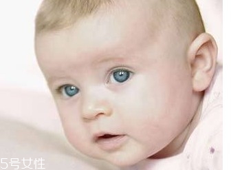 怎樣應(yīng)對寶寶口臭問題？體內(nèi)外調(diào)節(jié)是關(guān)鍵