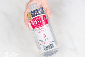 卸妝水凍住了還可以用嗎？怎么化凍卸妝水最合適
