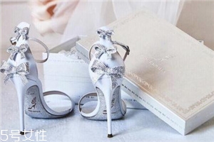 rene caovilla是奢侈品嗎？美到讓人產(chǎn)生錯覺