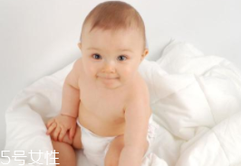 睡姿可以防治哪些疾?。亢玫乃耸丘B(yǎng)生秘訣