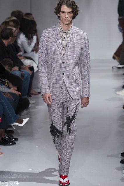 calvin klein2018春夏系列怎么樣_有哪些款式？