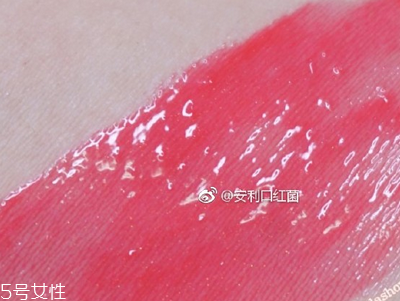 香奈兒唇釉738好看嗎？香奈兒唇釉738試色
