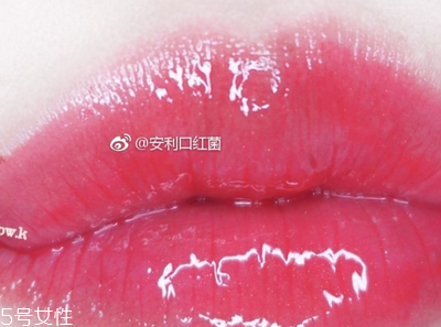 香奈兒唇釉738好看嗎？香奈兒唇釉738試色