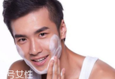 男士護(hù)膚品有什么特別之處？男性出油是女性的2倍