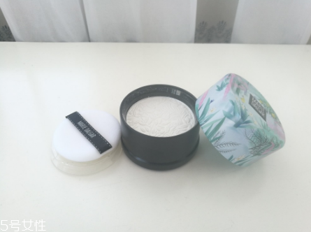 瑪麗黛佳蜜粉餅好用嗎？性價比較高的國產(chǎn)化妝品