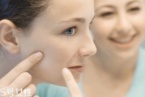 光敏食物真的會(huì)導(dǎo)致變黑嗎？只有敏感皮才要注意