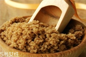 赤砂糖就是紅糖嗎？教你辨別真假紅糖