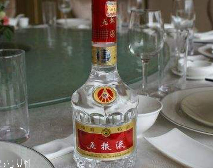 白酒要醒嗎？這些酒需要醒酒