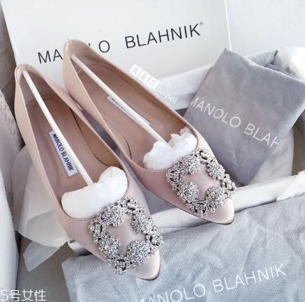 manolo blahnik是哪個(gè)國(guó)家的牌子？女星們的紅毯指定用鞋