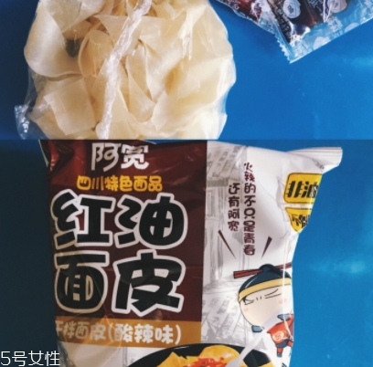 阿寬紅油面皮怎么泡？需要泡足這么長時間
