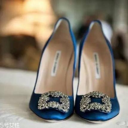 manolo blahnik是幾線品牌？高跟鞋中的貴族品牌