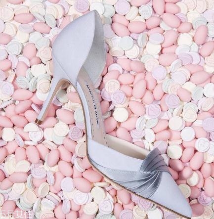 manolo blahnik是幾線品牌？高跟鞋中的貴族品牌