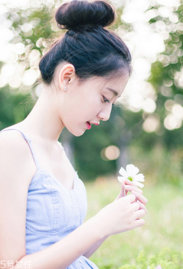 紅花逍遙片怎么吃？紅花逍遙片正確吃法