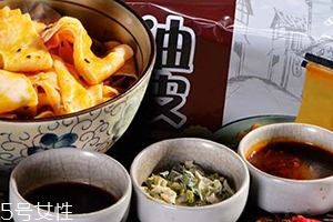 阿寬紅油面皮健康嗎？來看看它的危害