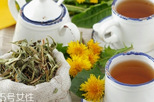枸杞和蒲公英可以一起泡水喝嗎？