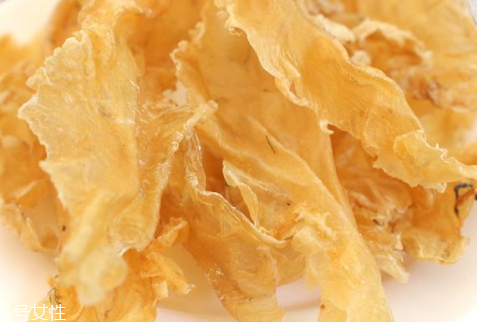 鱈魚(yú)膠多少錢(qián)一斤 鱈魚(yú)膠的挑選技巧