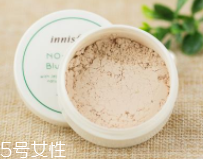 散粉取粉用什么好？粉撲和化妝刷要配合使用