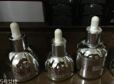 sk2小燈泡和小銀瓶哪個好？sk2小燈泡使用測評