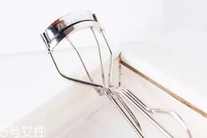 2018睫毛夾哪個牌子好？8款最受歡迎的睫毛夾推薦