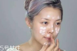 面霜有哪些涂抹方法？有些不適合點(diǎn)涂