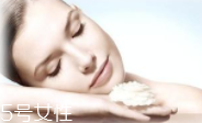 精華液有多少種？這4種適合不同的膚質(zhì)