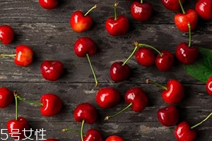 車?yán)遄佑锌辔犊梢猿詥?？小心化學(xué)試劑