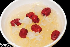 銀耳紅棗湯哺乳期能喝嗎？有著很多好處