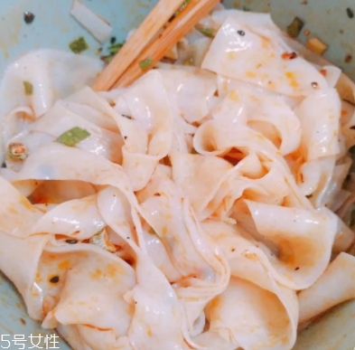 阿寬紅油面皮哪種好吃？幾種味道介紹