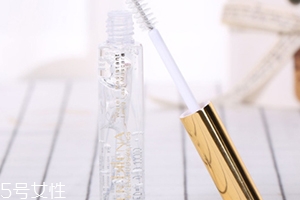 睫毛雨衣怎么用？用在睫毛膏之后