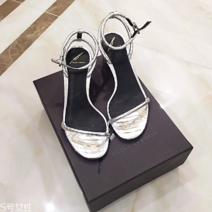 brian atwood是什么牌子？腳尖上的浪漫氣息