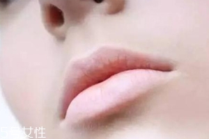 口紅掉色怎么辦？這5招可以救救唇色