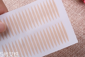 雙眼皮貼可以過(guò)夜嗎？不建議晚上貼