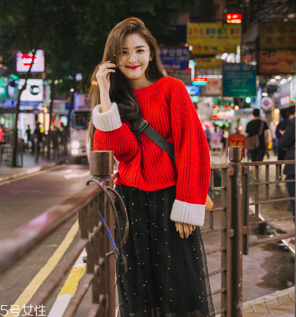紅色毛衣配什么外套？冬季搭配風度與溫度共存