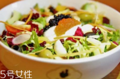 飲食護(hù)膚究竟有沒有效？不挑食才護(hù)膚