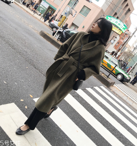 大衣為什么容易起球？四個(gè)妙招教你輕松解決