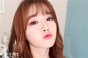 粉棕色眼妝怎么畫？蜜桃?jiàn)y畫法