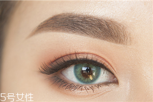 如何化妝使眼睛變大？落日線放大雙眼